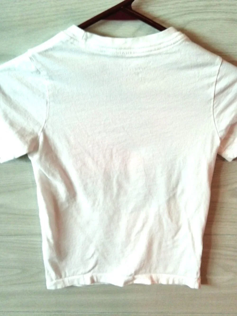 Nike Air Basketball Boy's Size Small T-Shirt White, Short Sleeves Pink Graphic
